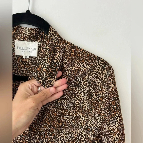 Vintage animal print  100% silk blouse - Picture 9 of 12